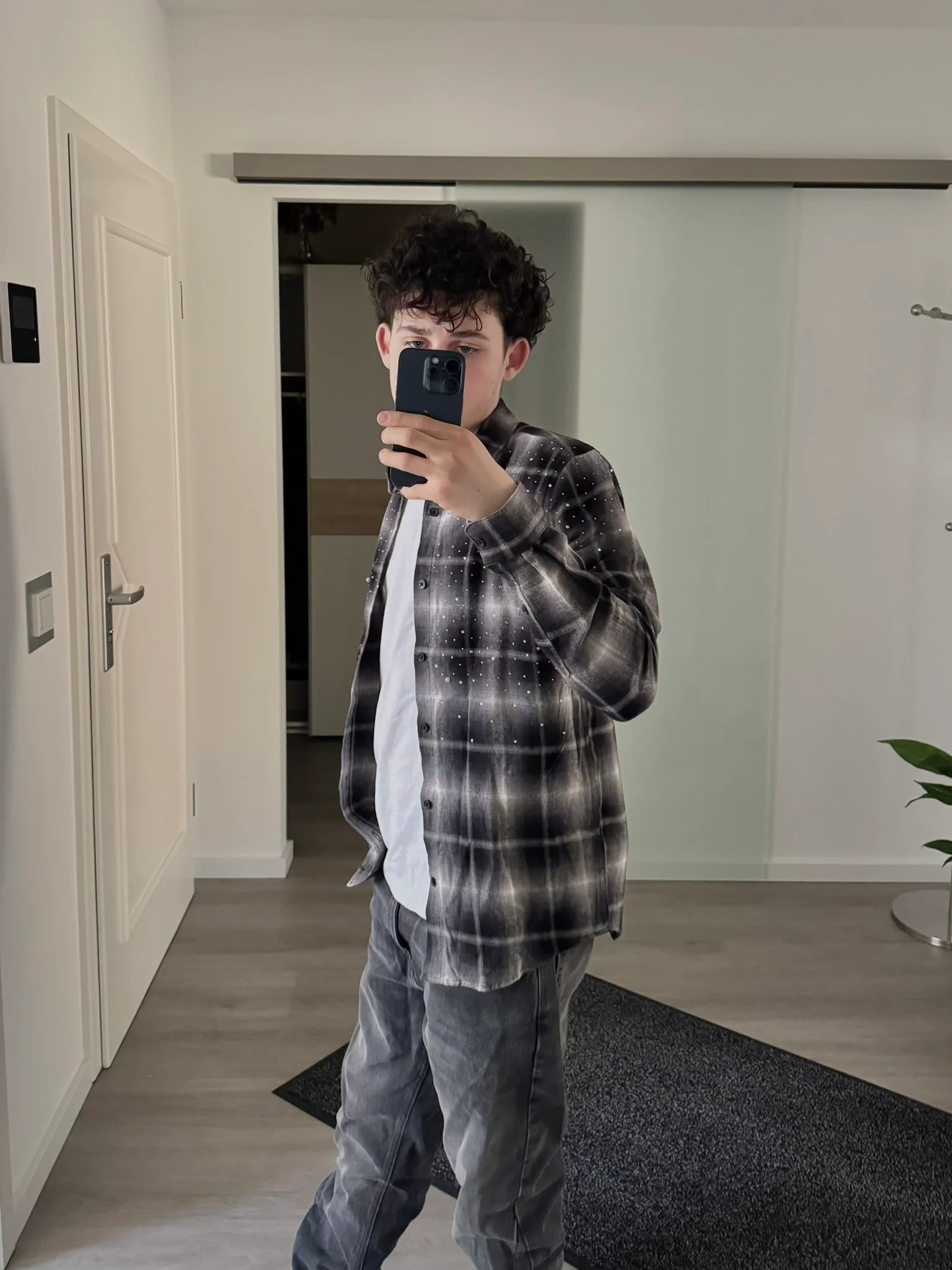 VACE Culture Custom Flannel Detail – custom streetwear